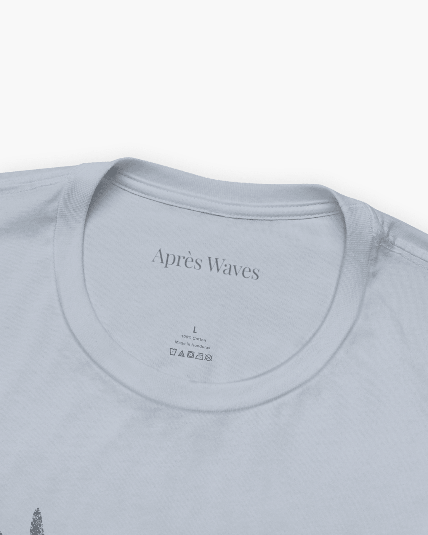 Soaring Light Blue S graphic t-shirt - Après Waves