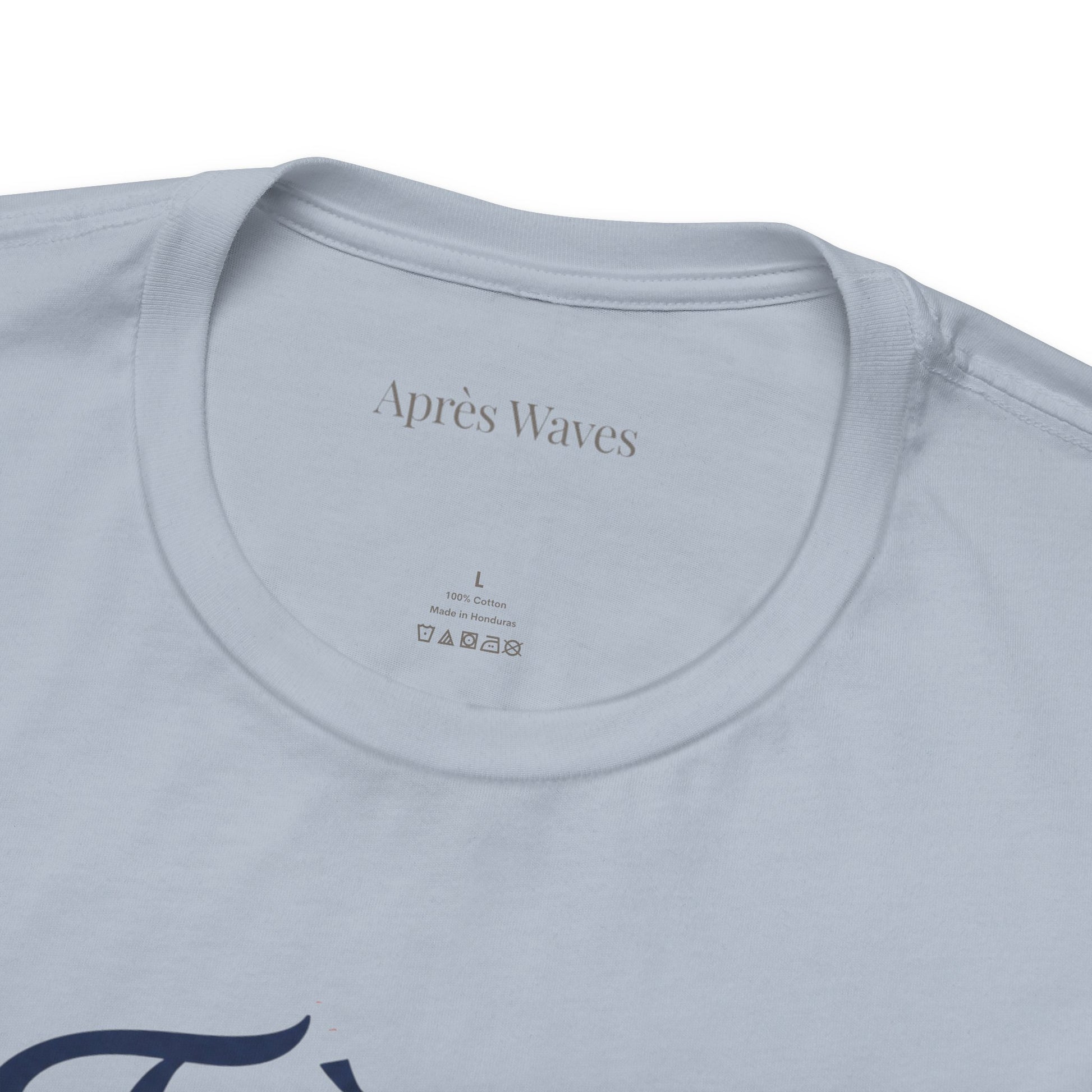 Très Euro Light Blue S graphic t-shirt - Après Waves