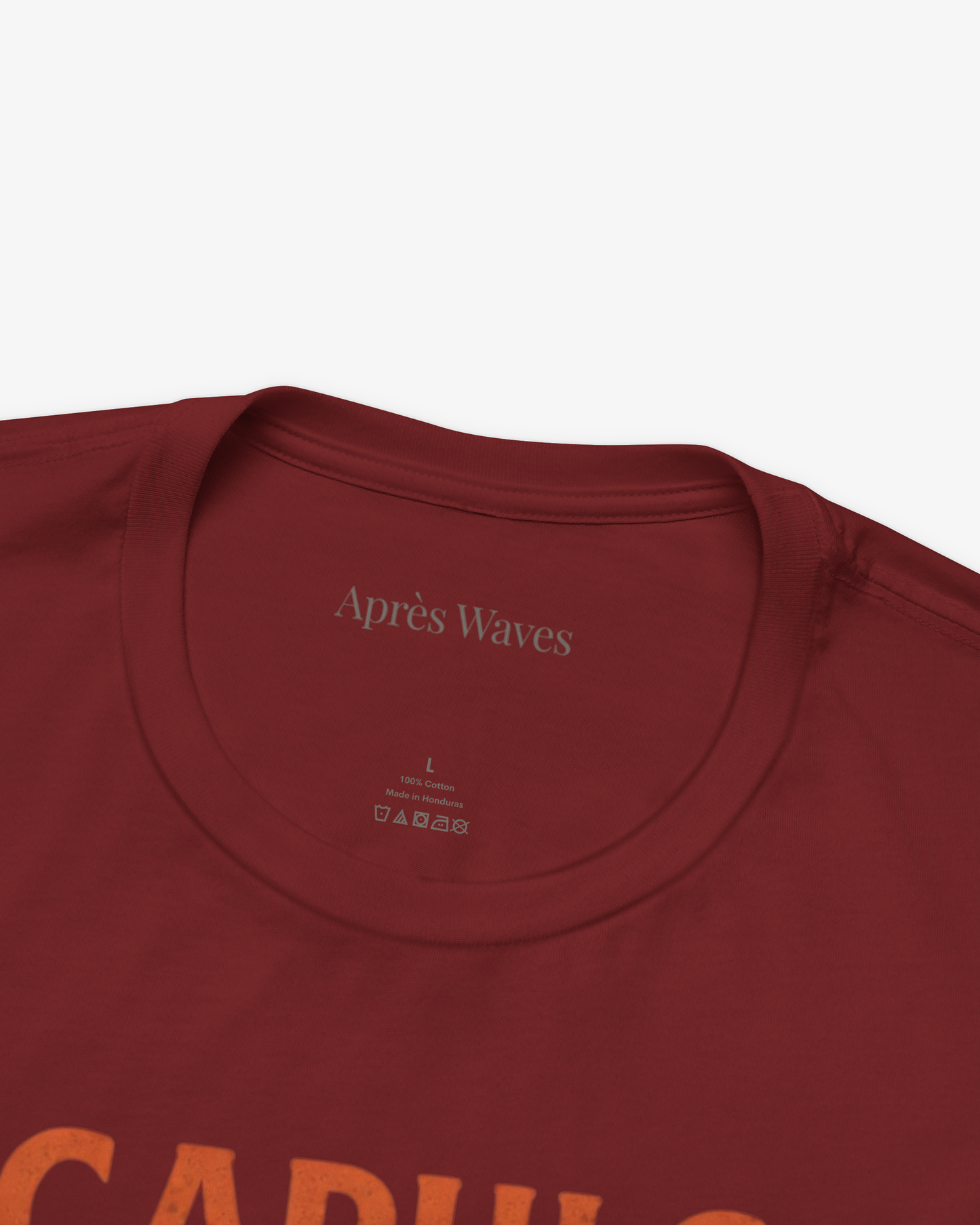 Swanning Around Cardinal tee collar detail - Après Waves