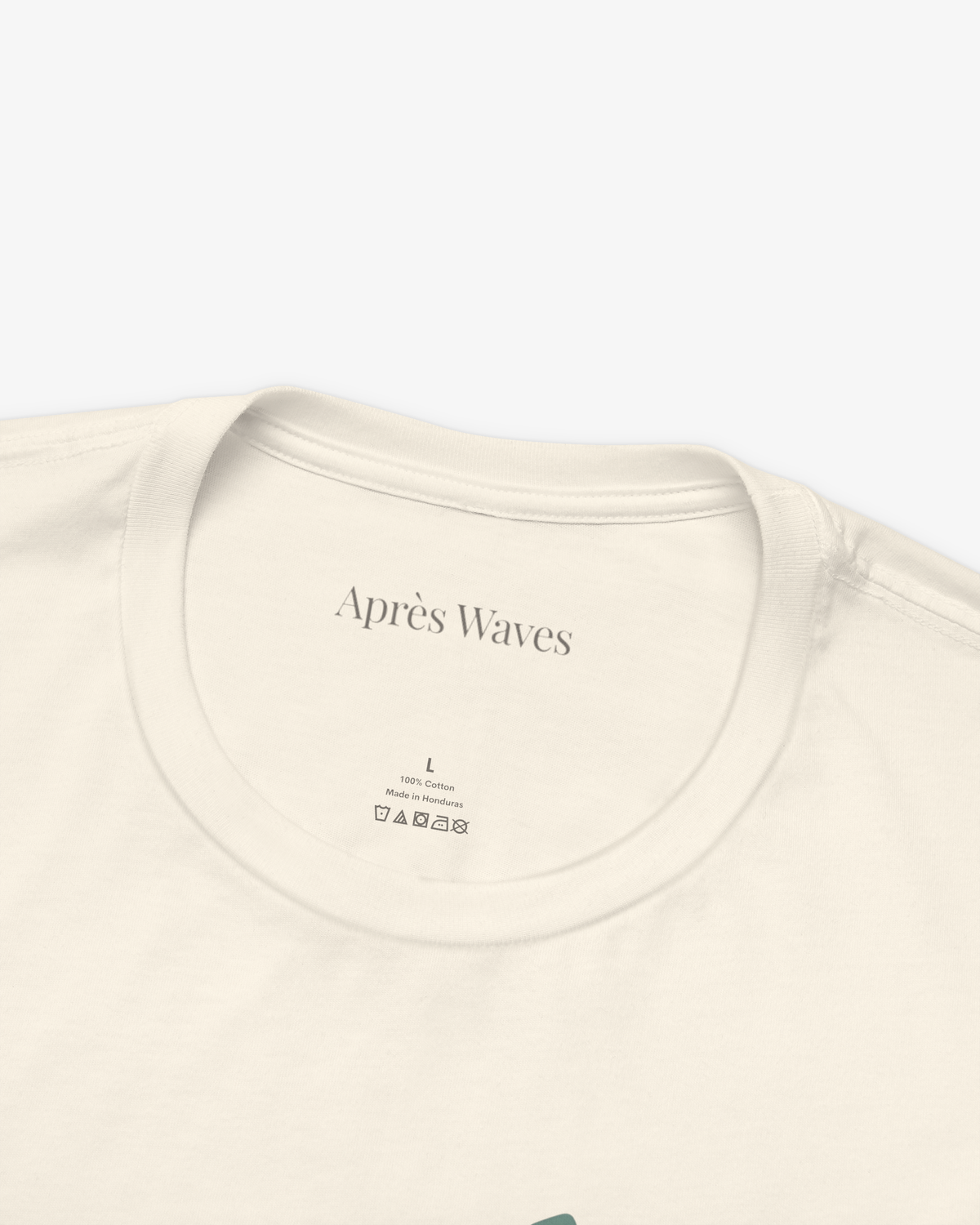 Retro Logo Ecru tee collar detail - Après Waves