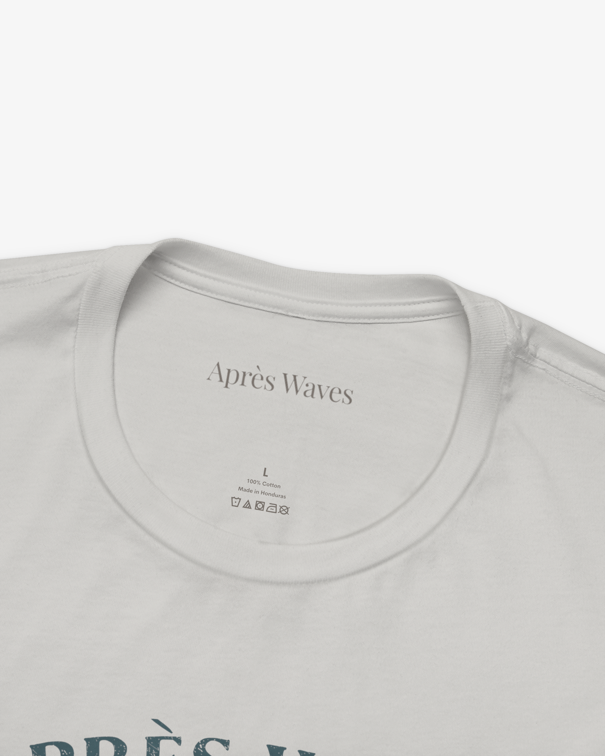 Real Leather Silver tee collar detail - Après Waves