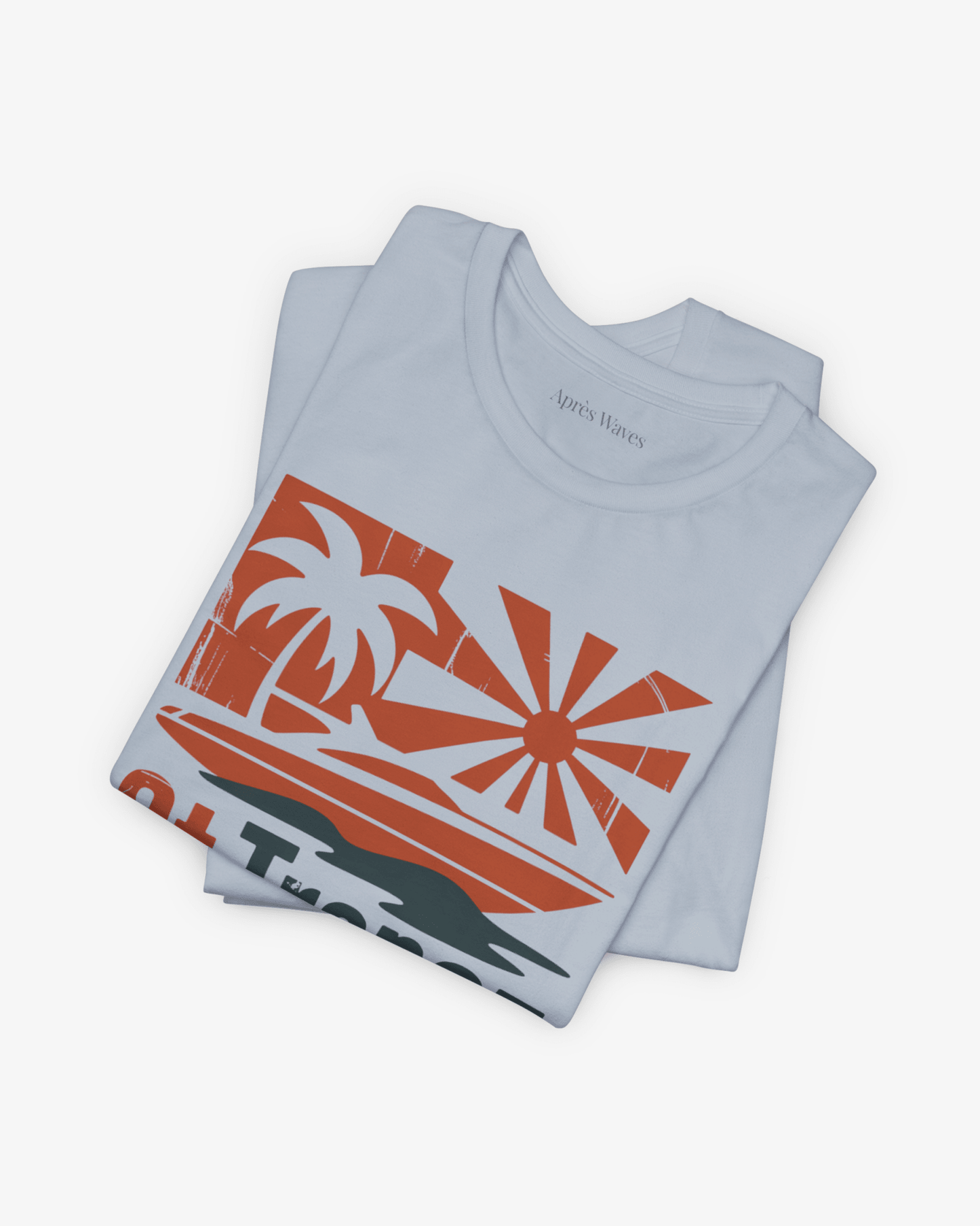 St Tropez Light Blue folded graphic tee - Après Waves