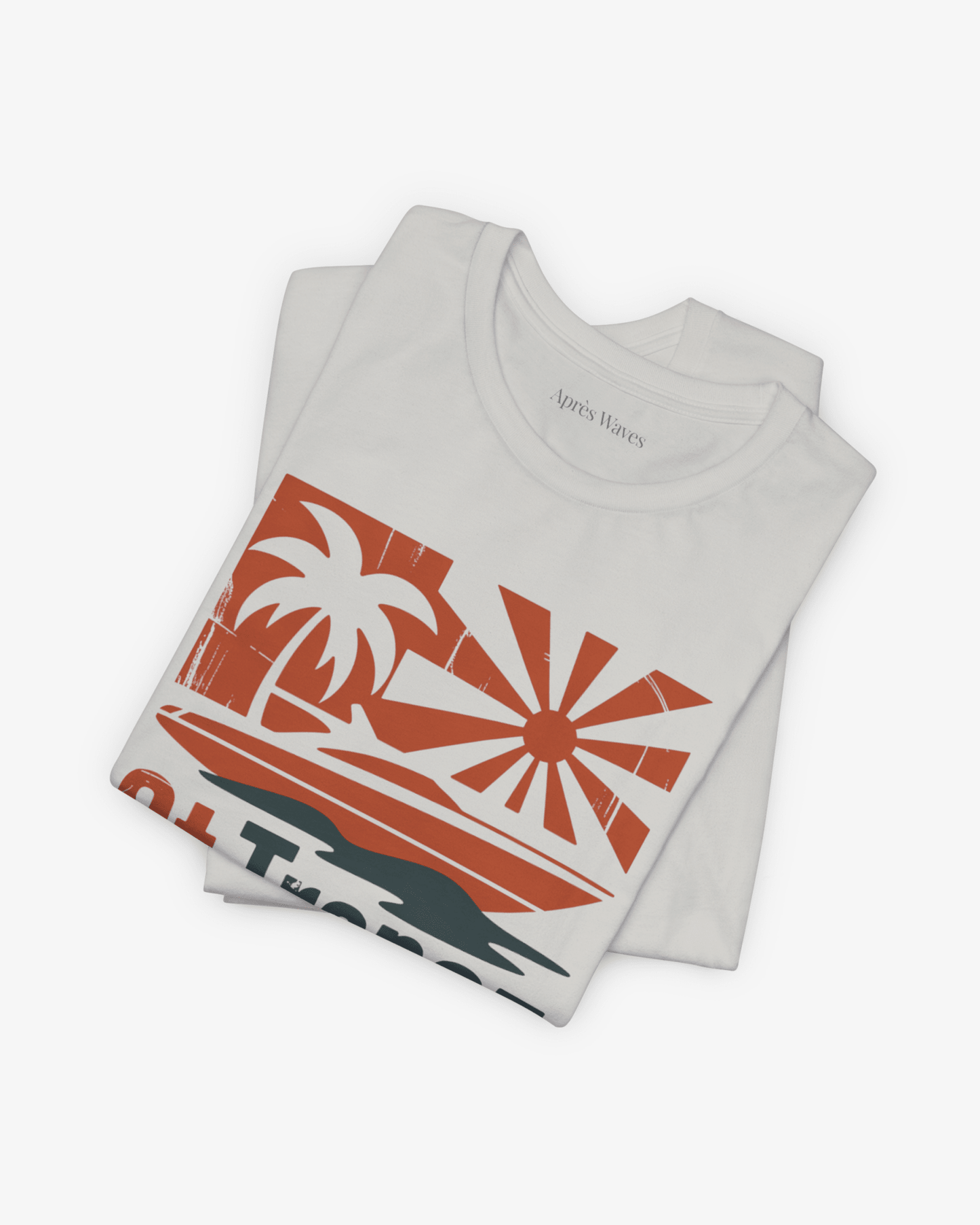St Tropez Silver folded graphic tee - Après Waves