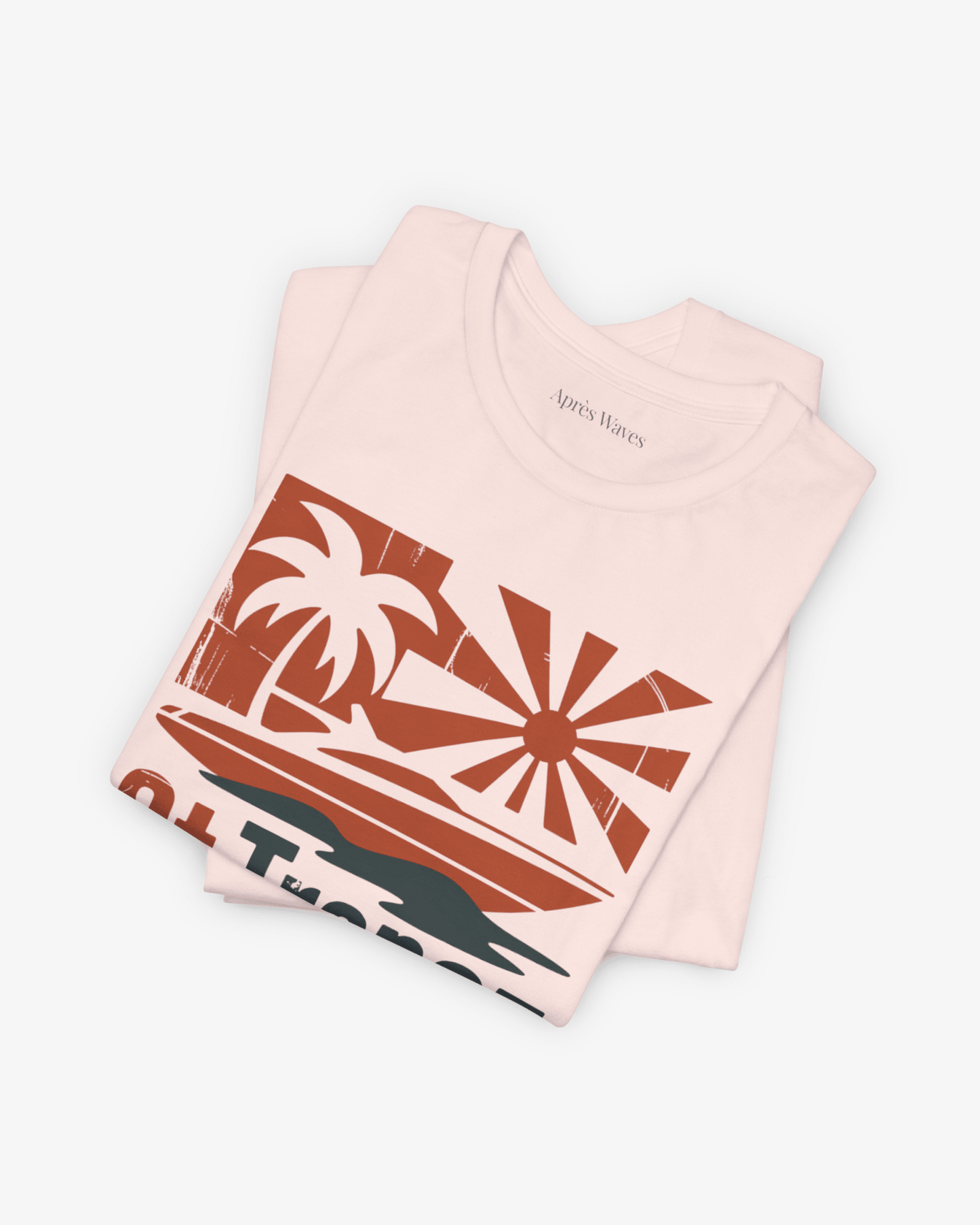 St Tropez Soft Pink folded graphic tee - Après Waves
