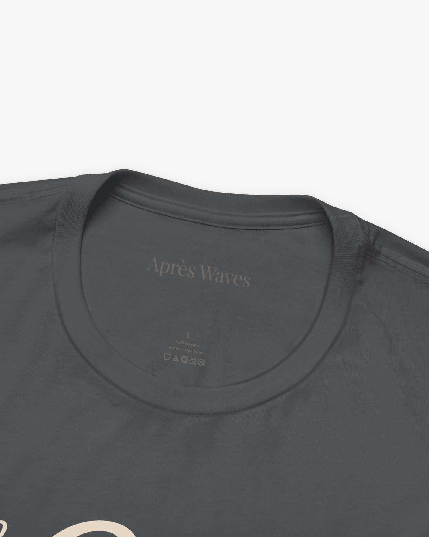 Le Soleil Asphalt tee collar detail - Après Waves