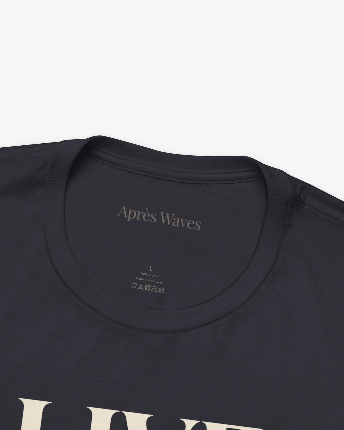 Live It Dark Grey tee collar detail - Après Waves