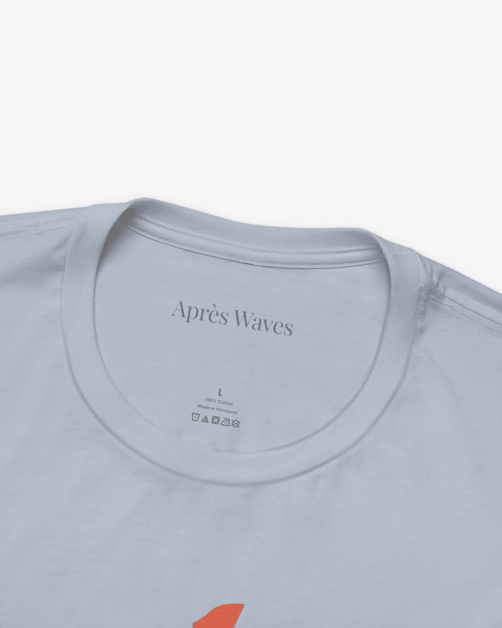 Electric 80s Light Blue tee collar detail - Après Waves