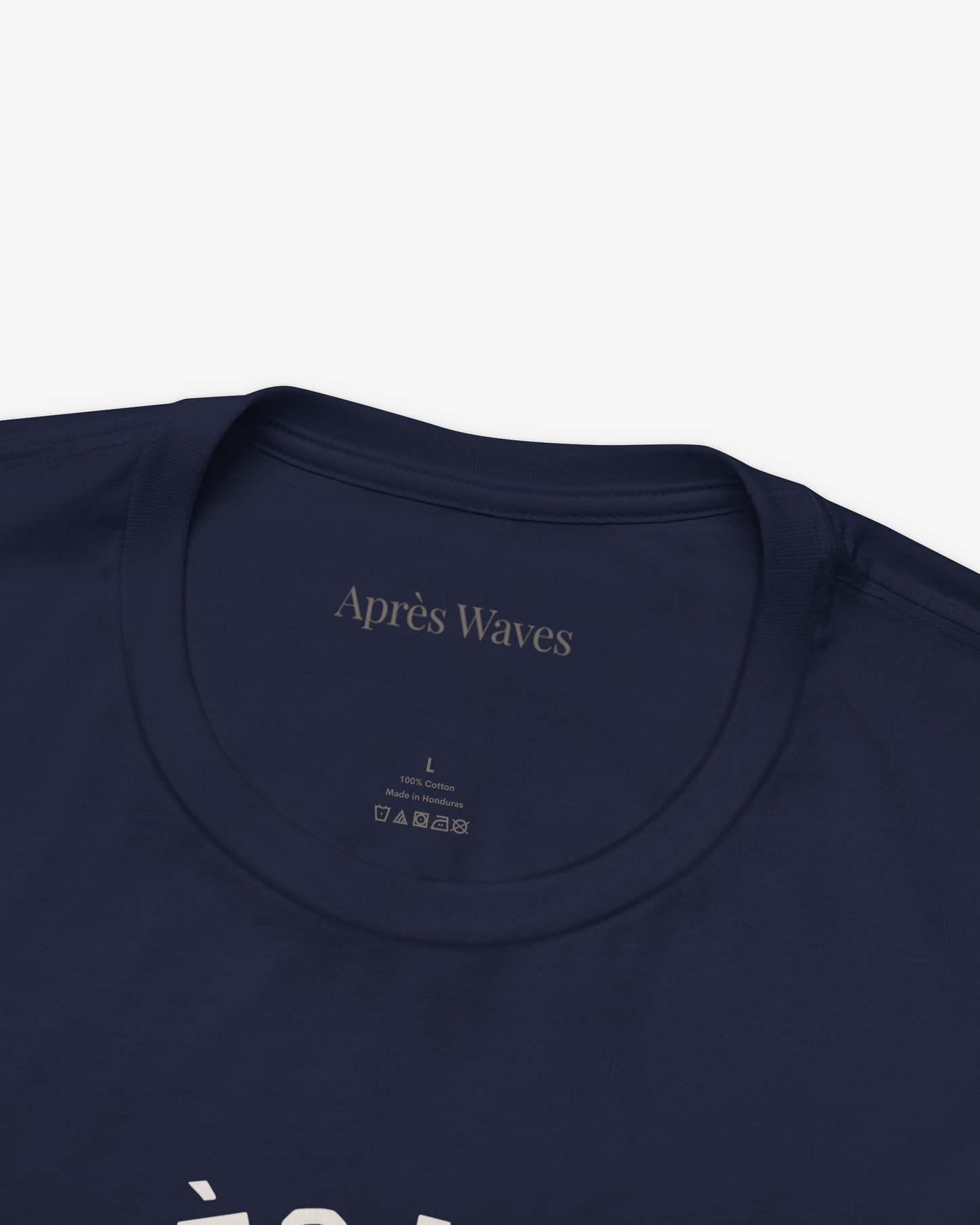 AW Social Club Navy tee collar detail - Après Waves