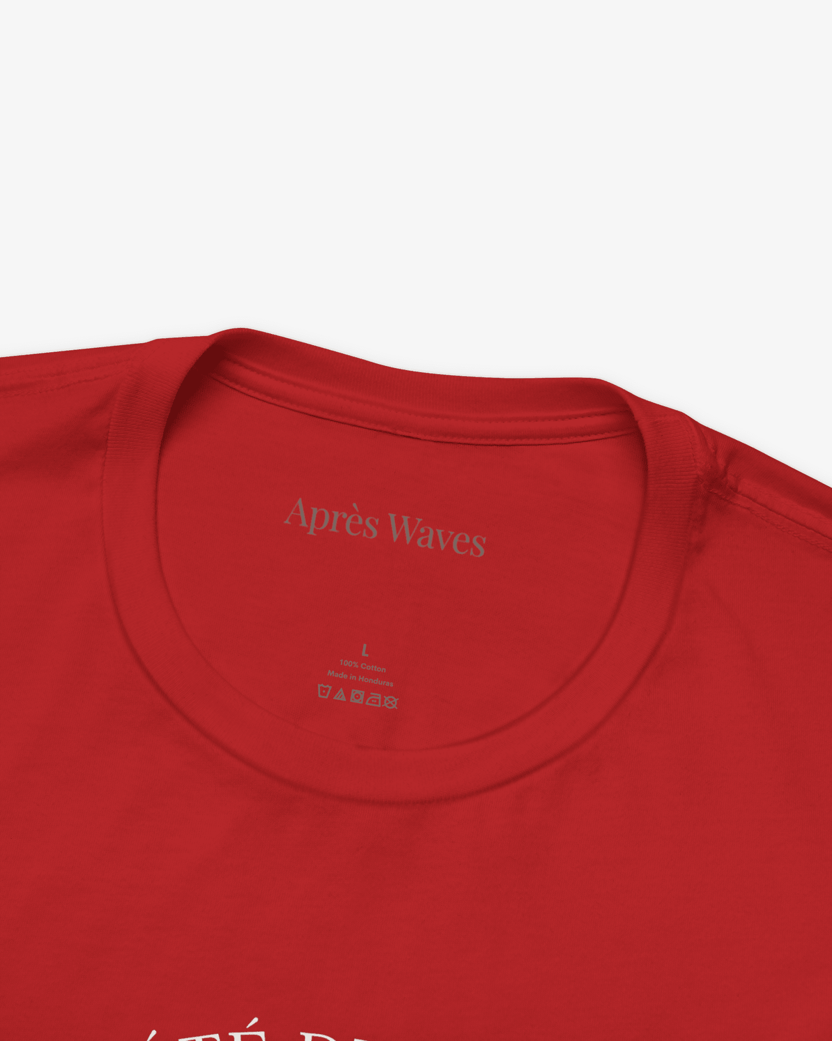 Société des Libres Red tee collar detail - Après Waves