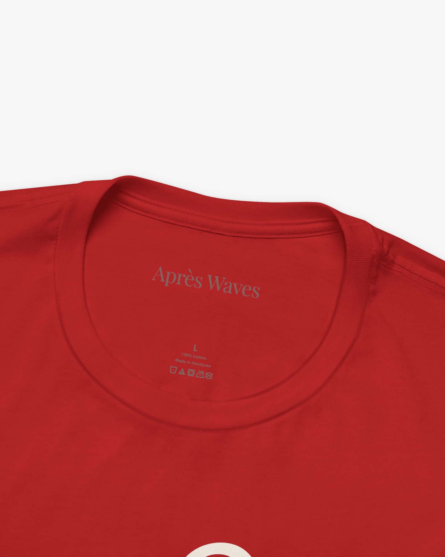 River Drive Red tee collar detail - Après Waves