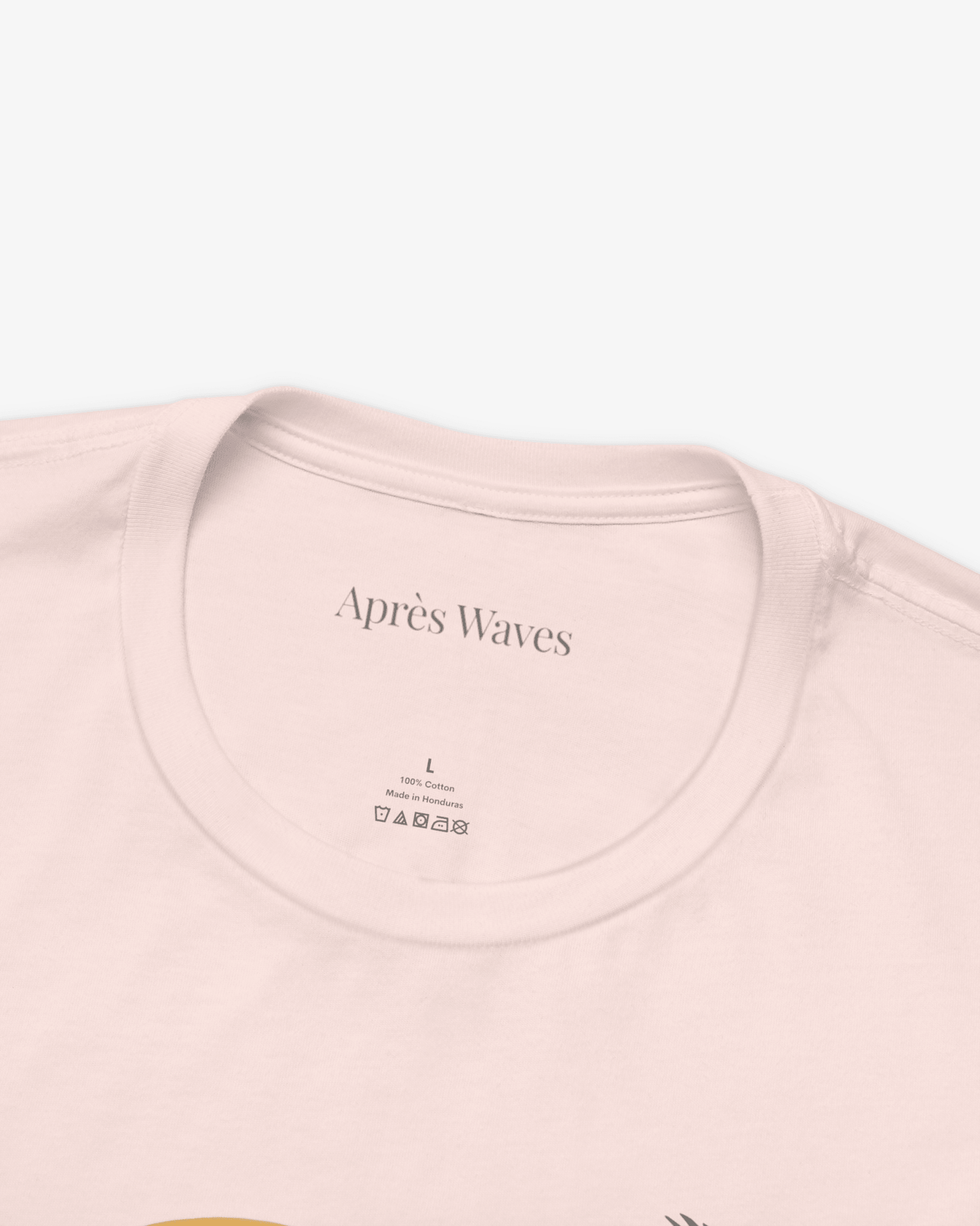 Life in Blue Soft Pink tee collar detail - Après Waves