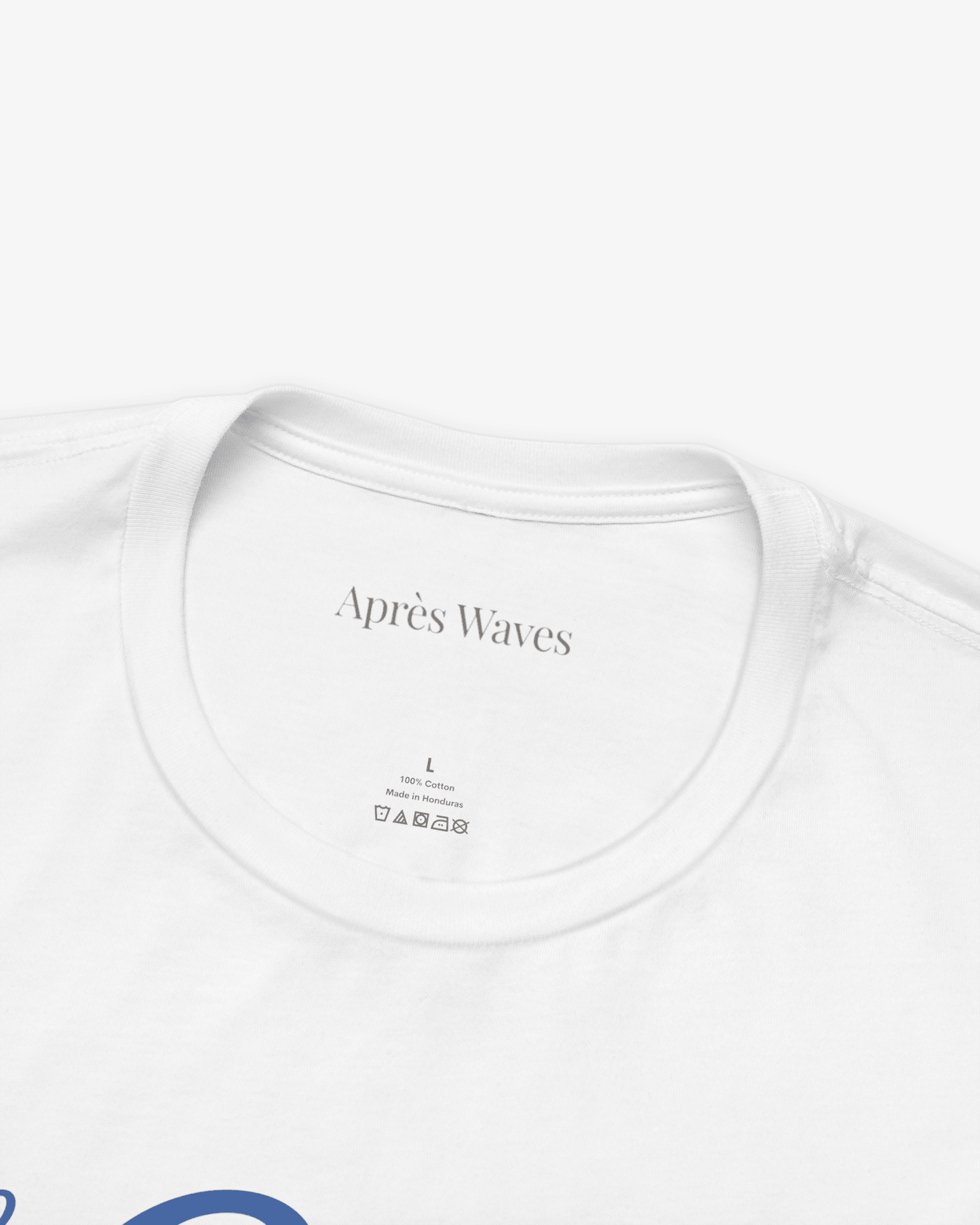 Le Soleil White tee collar detail - Après Waves