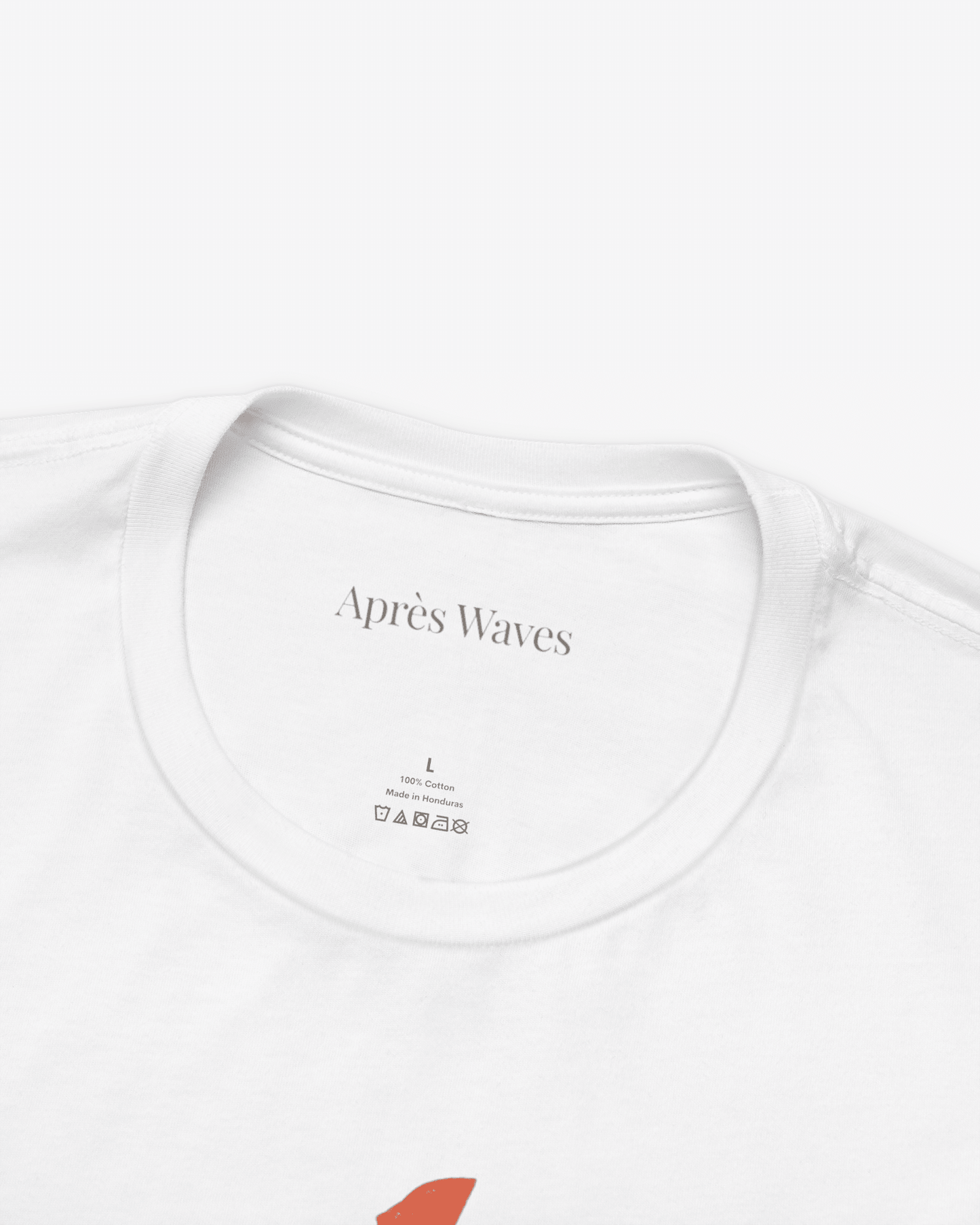 Electric 80s White tee collar detail - Après Waves