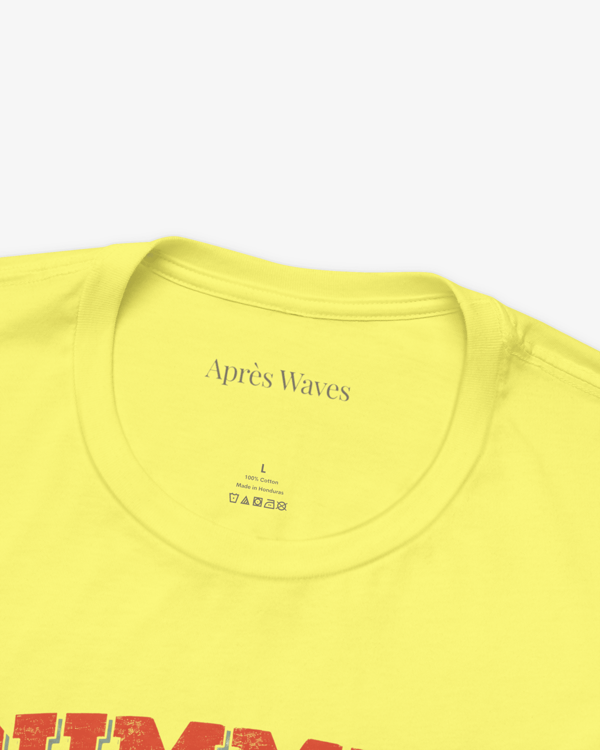 Summer Lovers Yellow tee collar detail - Après Waves